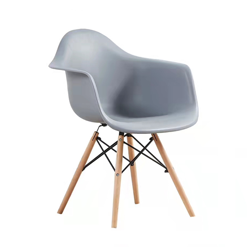 Silla Eames